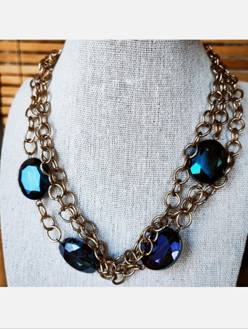 Midnight Blue Iridescent Oil Slick Faceted Glass Crystal Gold Tone Triple Strand